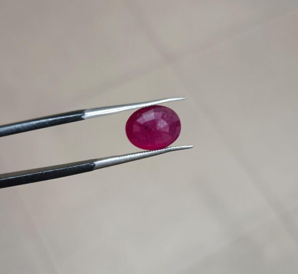 Red Blood Ruby 3.60ct - Image 4