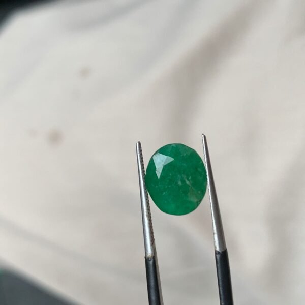 Swat Emerald 4.30ct - Image 2