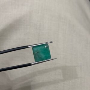 Zambian Emerald 8ct