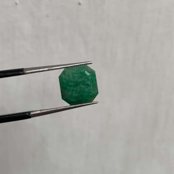 Swat Emerald 4.20ct - Image 3